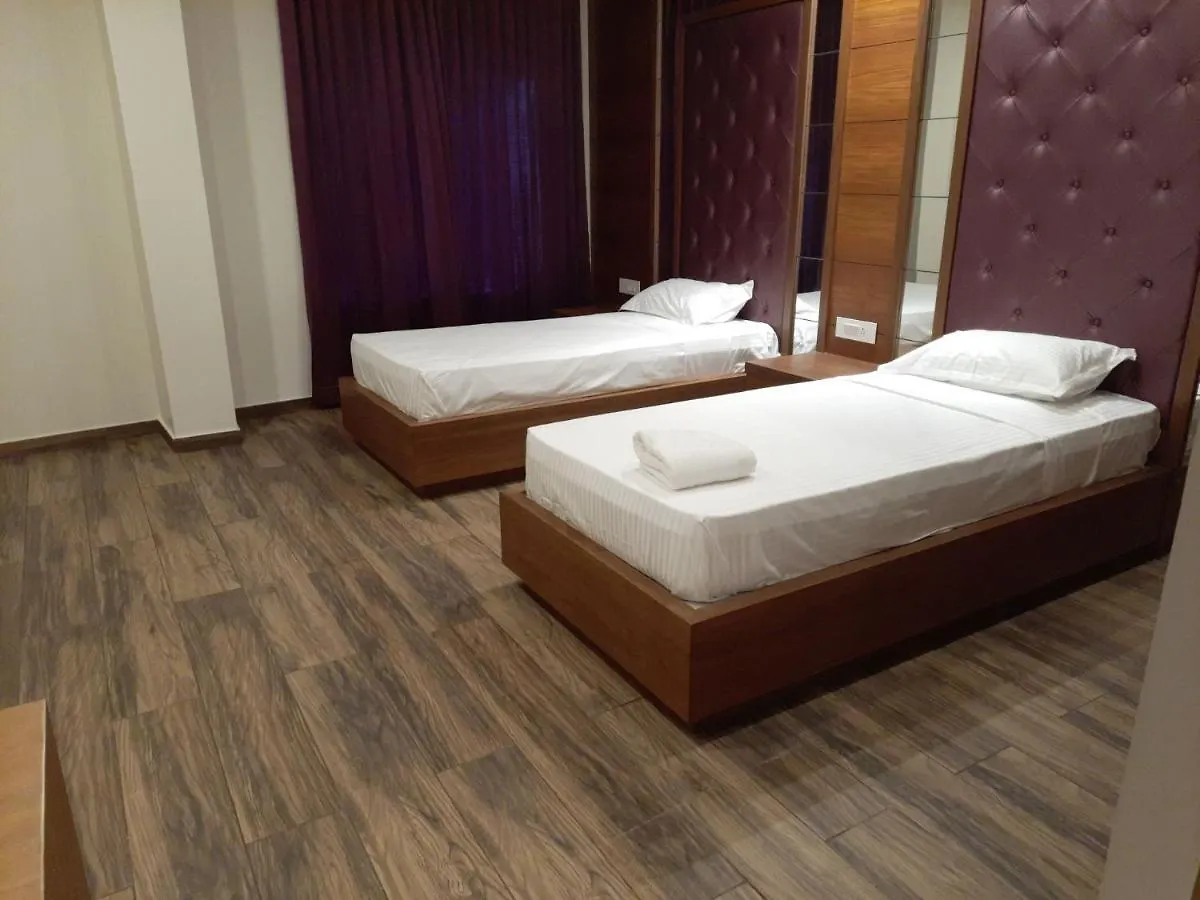 Nexstay River Mouth International Ferokh 3*,  India