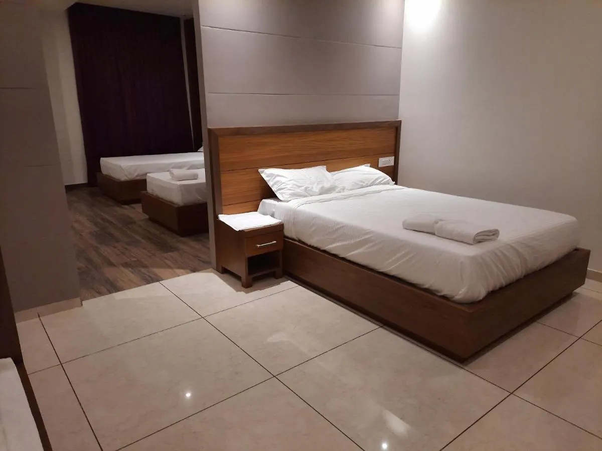 Nexstay River Mouth International Ferokh Hotel