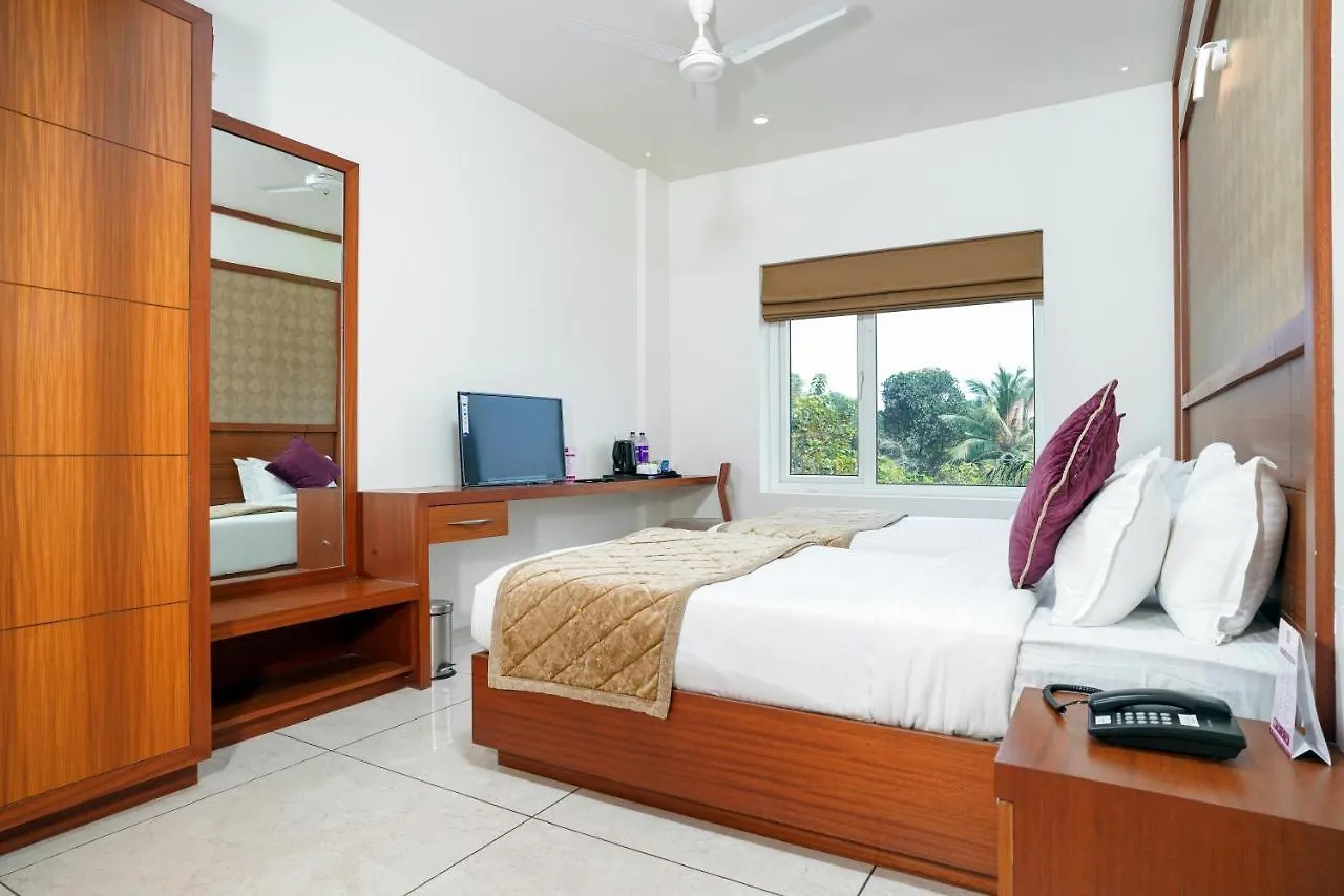 Nexstay River Mouth International Ferokh Hotel