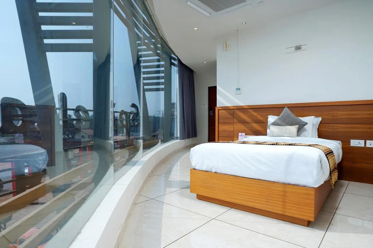 Nexstay River Mouth International Ferokh Hotel